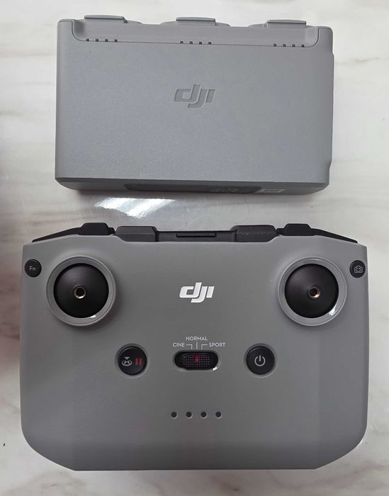 Dronă DJI Mini 2 – ca nouă + multe accesorii (Fly More Combo)