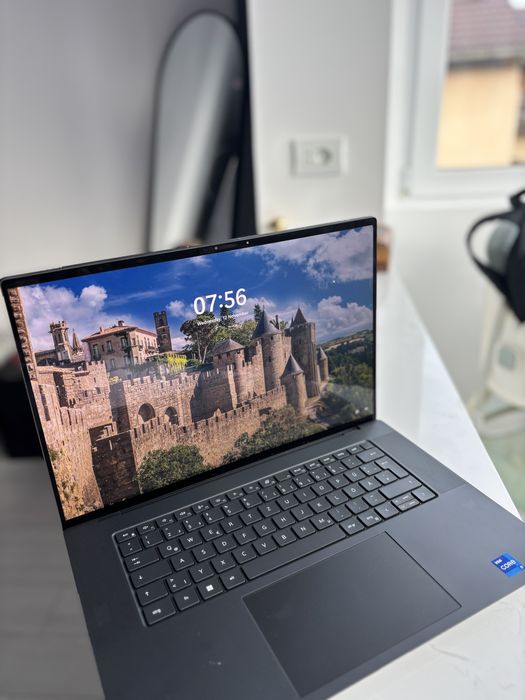 Laptop Dell 5680 Precision