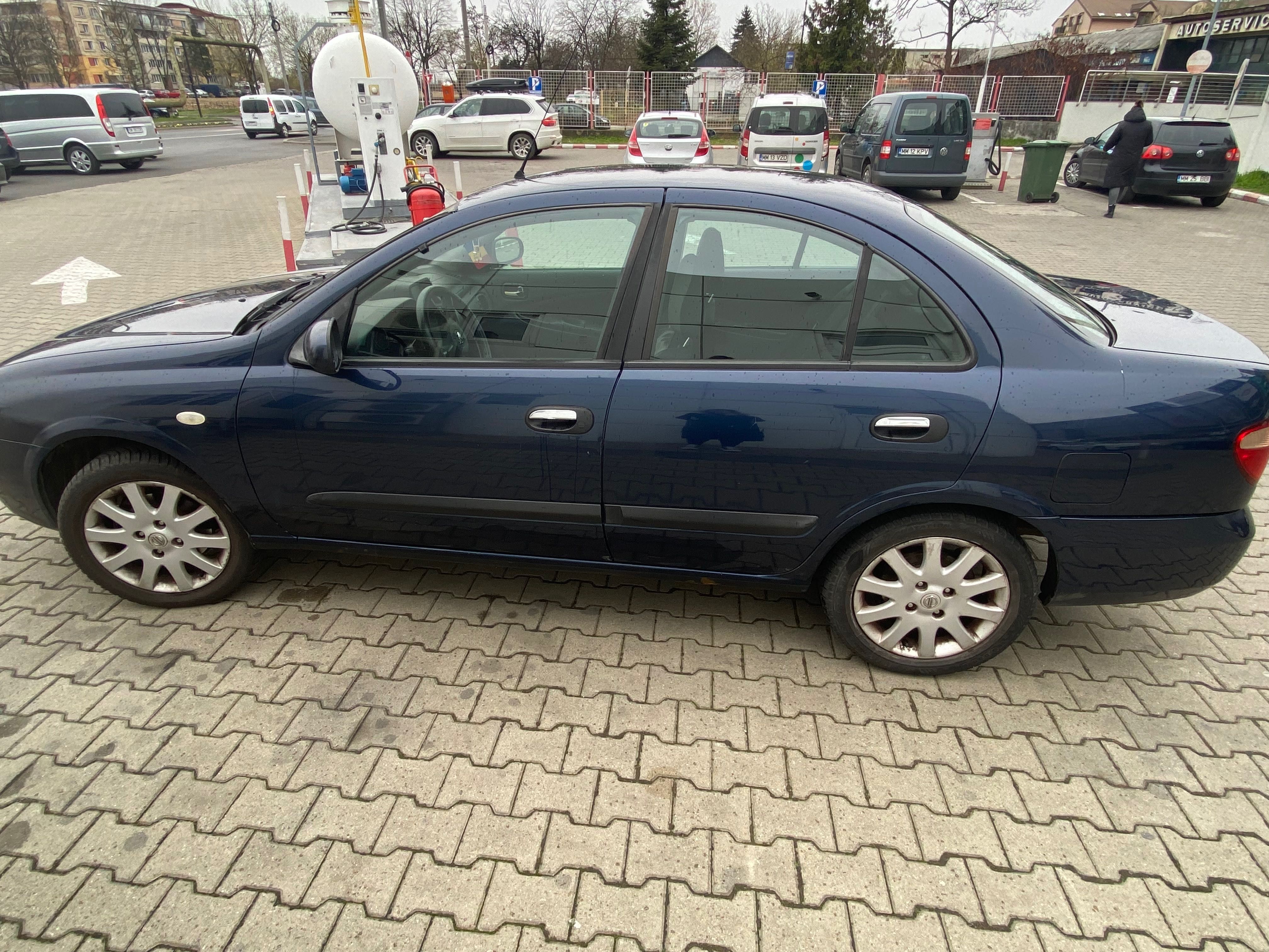 Vand Nissan Almera