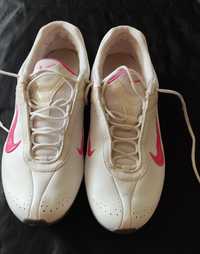 Adidas Nike Air Cardio III  alb, roz, pentru alergare