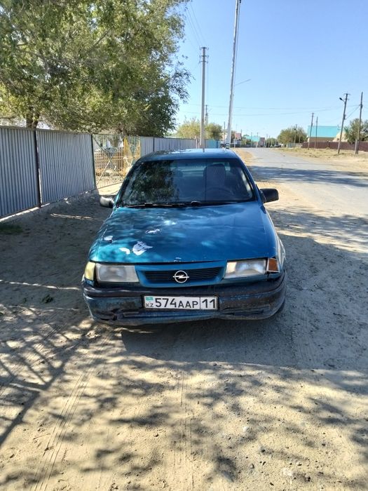Опел вектра седан