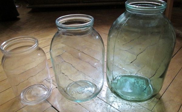 Продам банки 3х, 2х, 1 литровые.