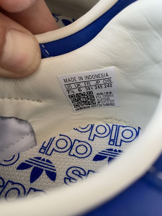 Маратонки Adidas.Чисто нови