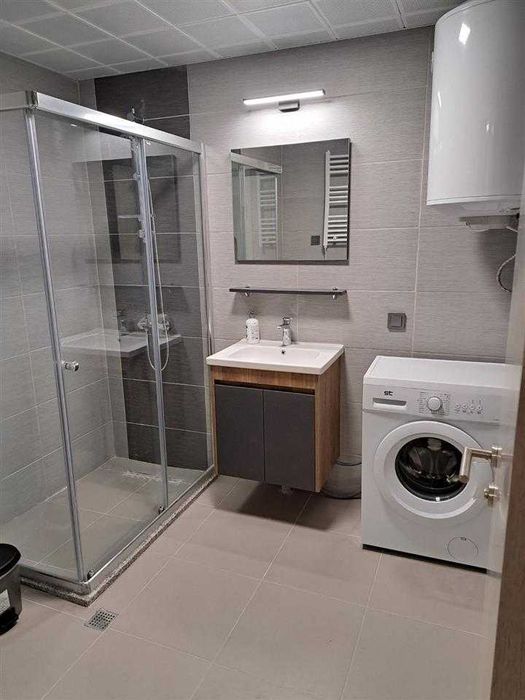 Продава се Двустаен апартамент в Пловдив, Младежки Хълм - 57 кв.м за 1148 €/кв.м - Снимка #1