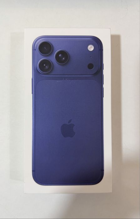 iPhone 17 pro max 256G в идеале.