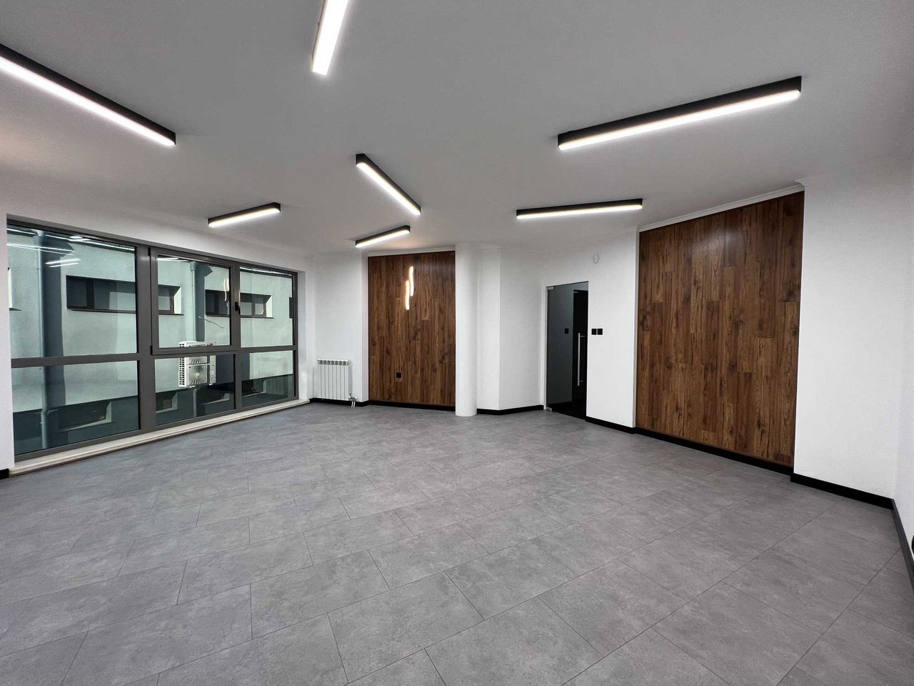 Продава се Офис в София, Лозенец - 303 кв.м за 3480 €/кв.м - Снимка #11