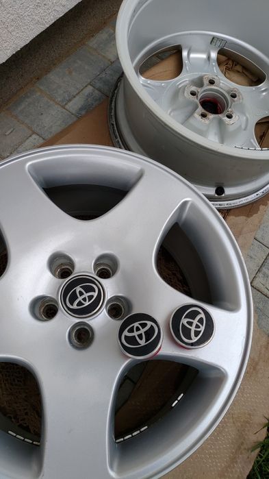 Jante Volkswagen Polo Golf Toyota vw 17 pcd 5x100 et35