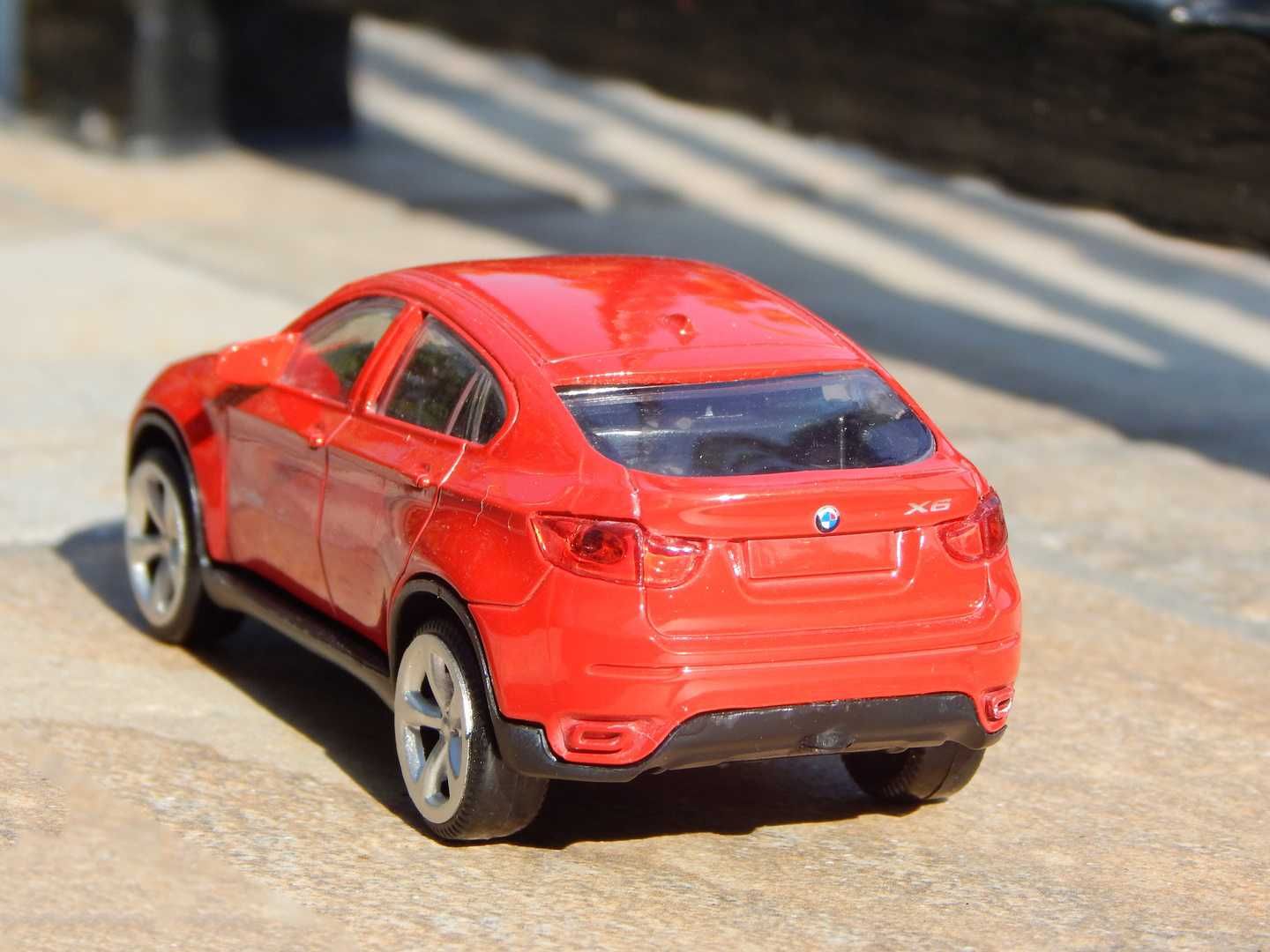 Macheta BMW X6 xDrive50i (2008-2014) sc 1:43