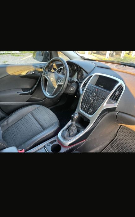 Opel Astra J 2015 Euro (Distributie+ulei+filtre+turbo-toate noi))