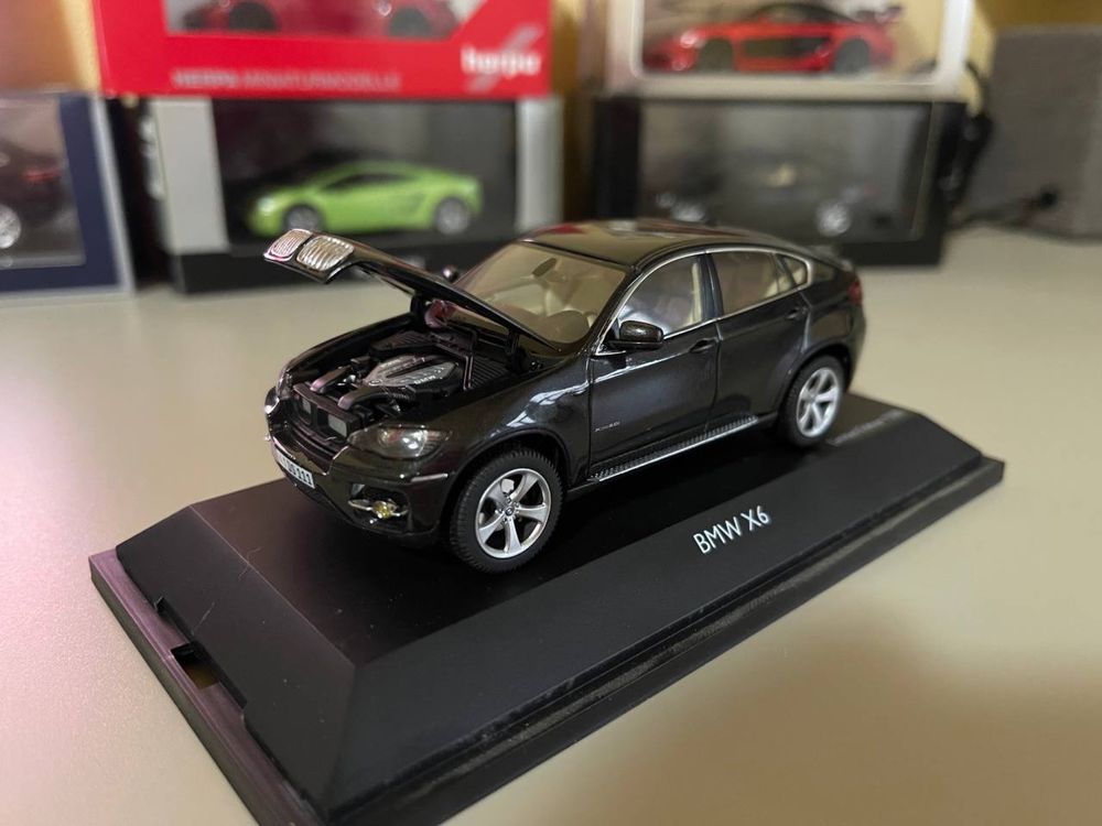 Macheta Bmw x6 1:43 Schuco