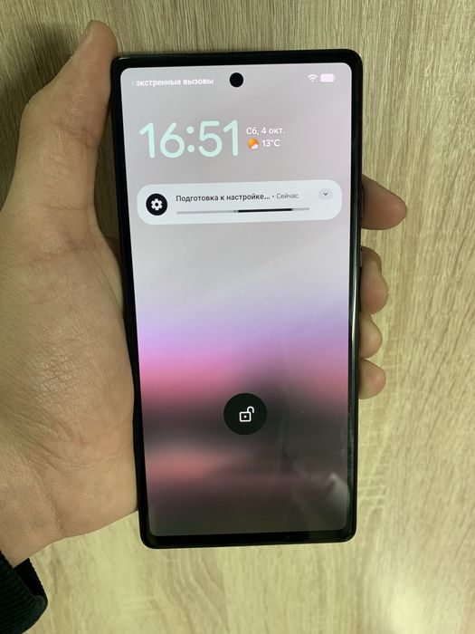 Pixel 6a 128GB.