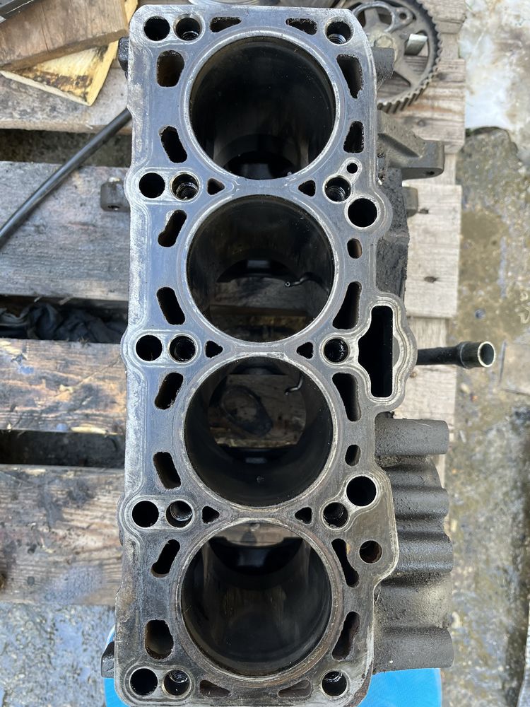Блок за 1,9 TDI ALH