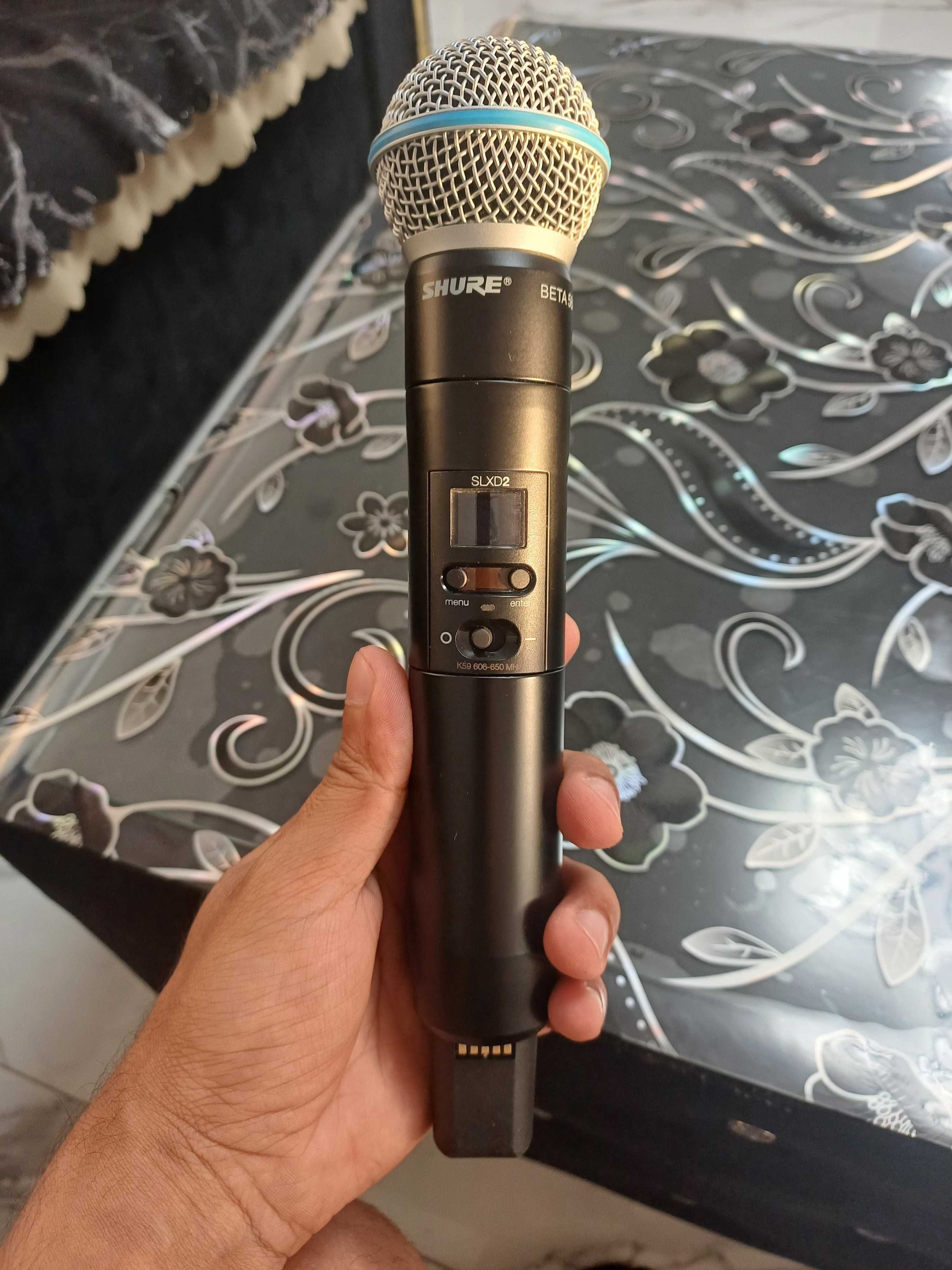 Мирофон Shure SLXD4