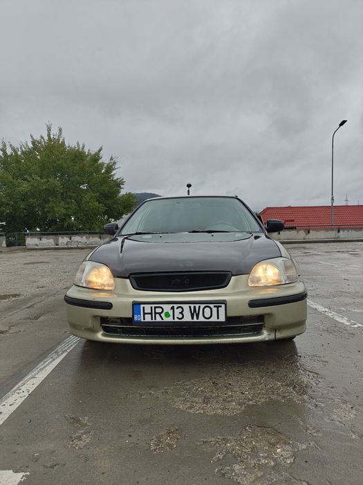 Honda Civic 1.4i