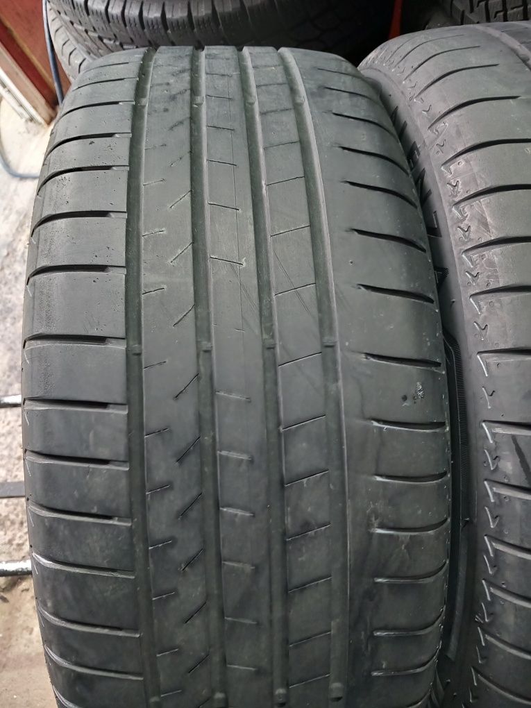 Bridgestone 235 50 r19 vara