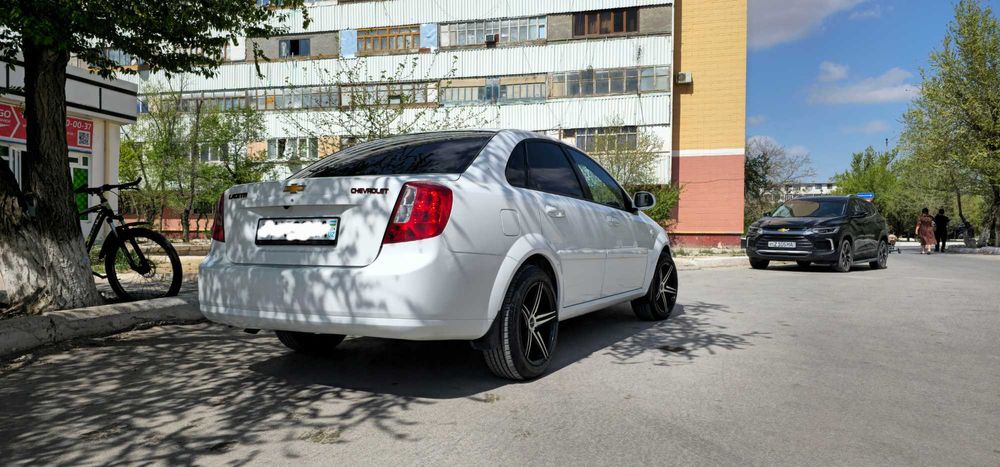 Chevrolet lacetti