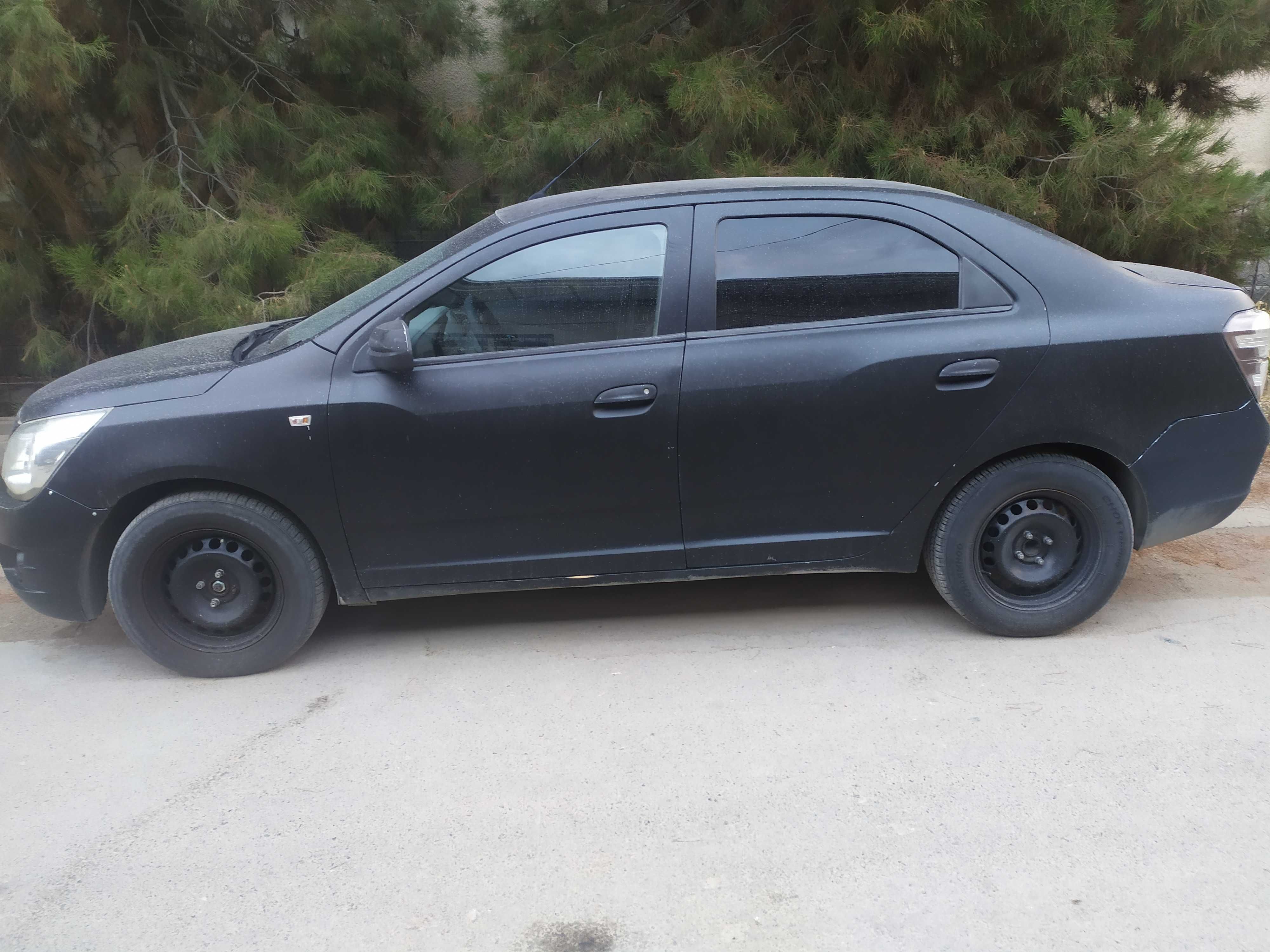 Cobalt sotiladi 2015 matoviy qora