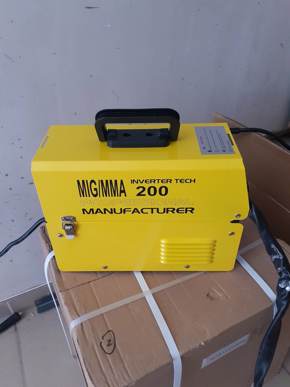 Телоподаващо + Електрожен MIG/MMA 200A IGBT  промоция до изчерпване