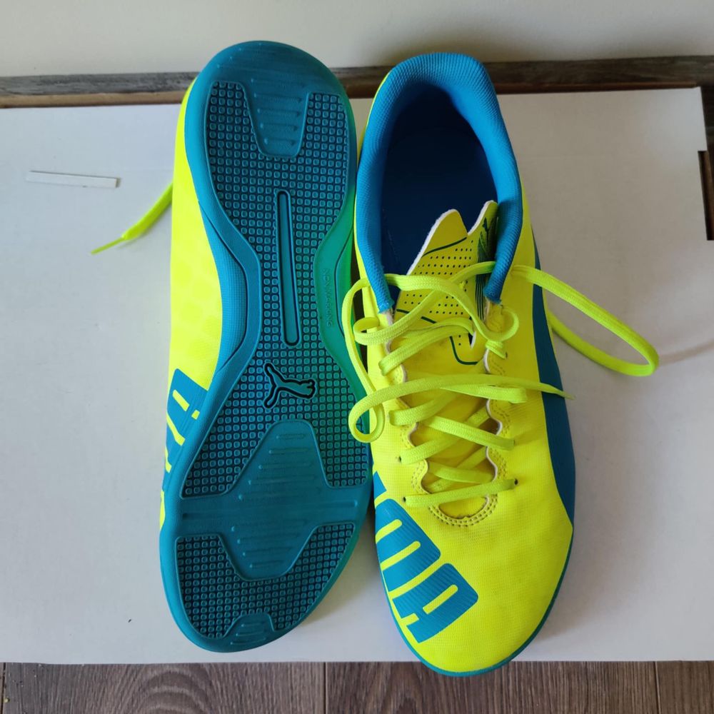 Puma yellow evospeed 5