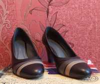 Кожаная женская обувь(туфли)