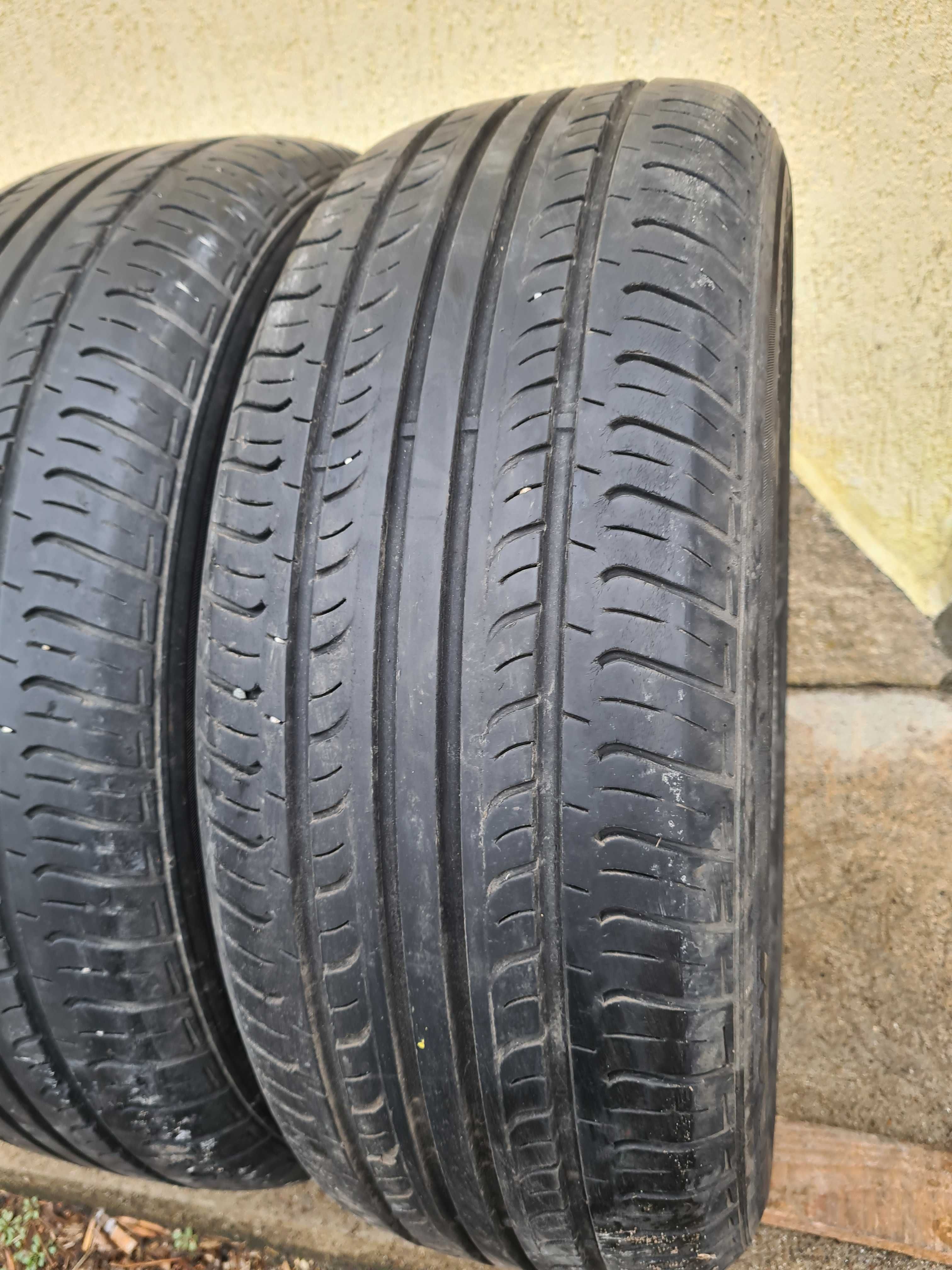 2 бр. летни гуми 225/60/17 Hankook 5,5 mm DOT 2312