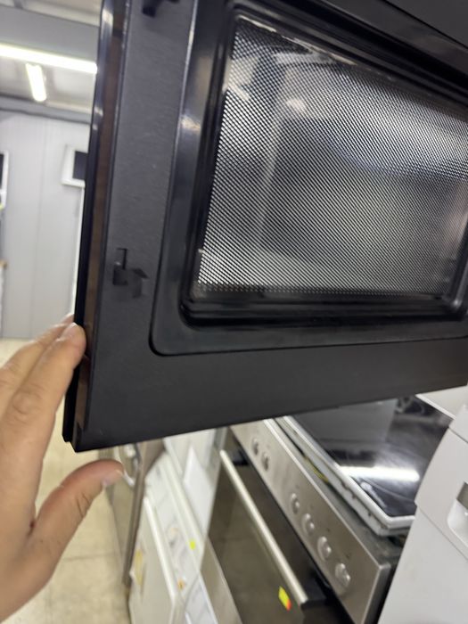 NEFF Микровълнова за вграждане 25л Перфектна GERMANY ГАРАНЦИЯ