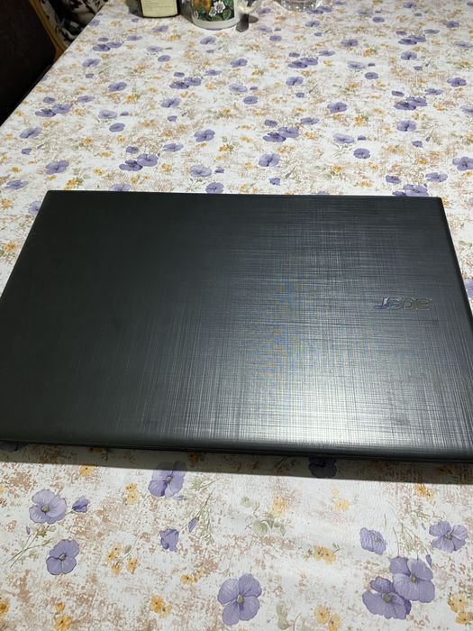 Продам ноутбук Acer Aspire E15.