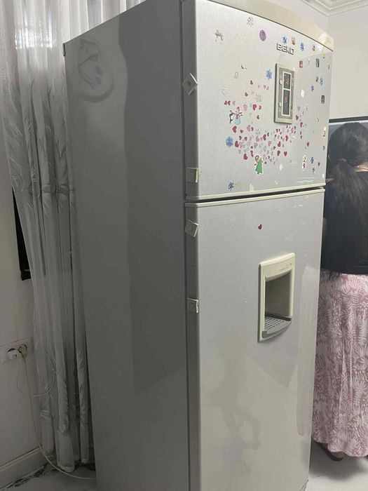 Vand frigider urgent