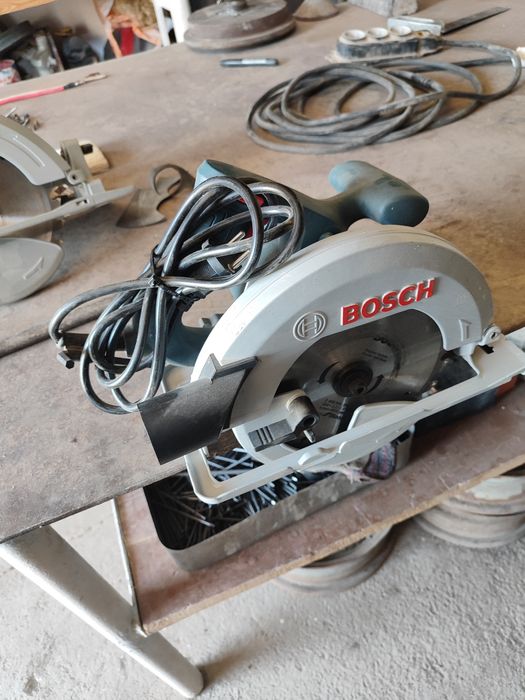 Пчолка Bosch GKS 140