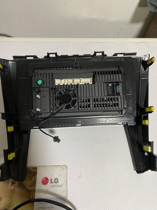 Андроид для машины