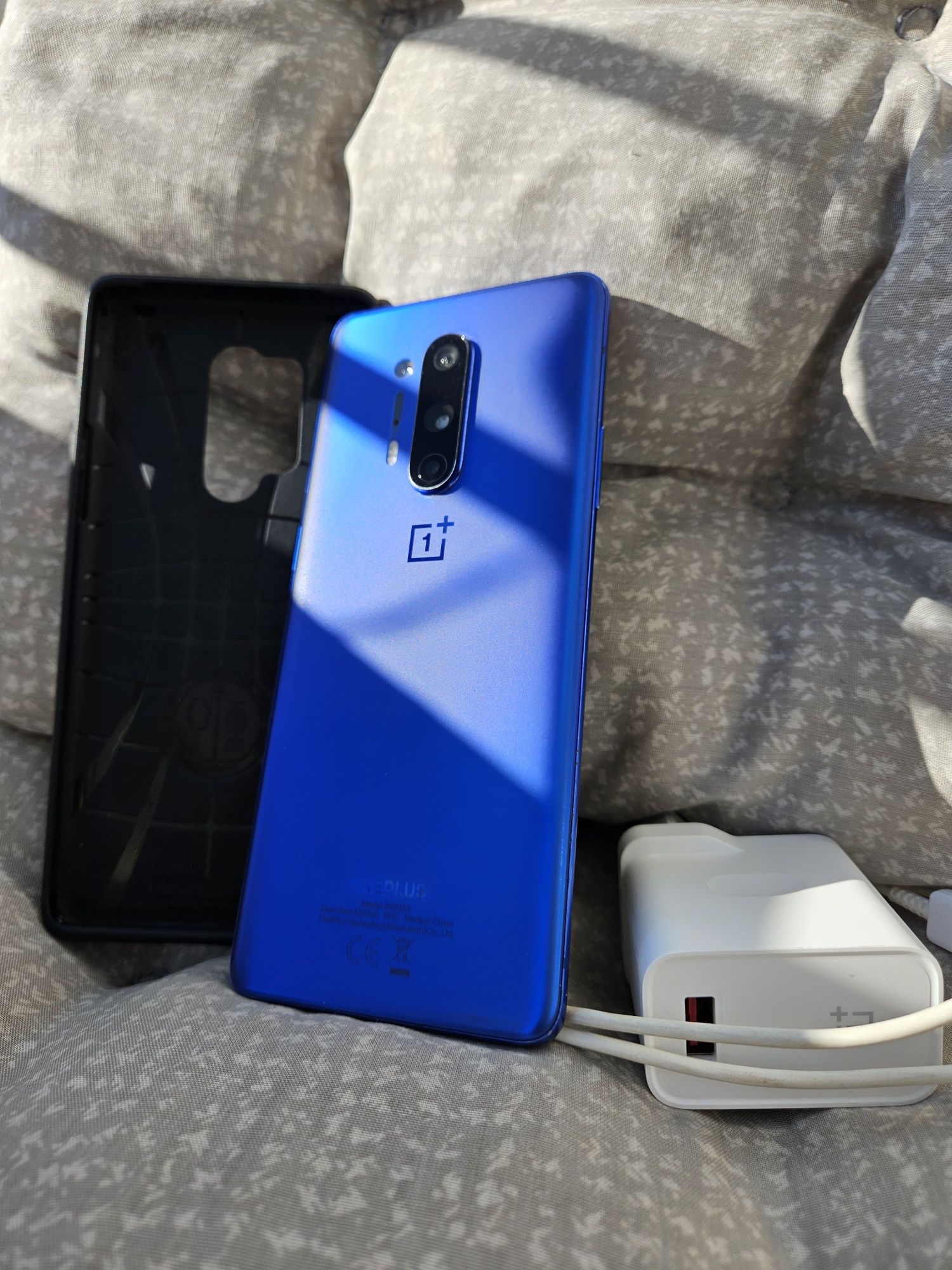 Смартфон OnePlus 8 Pro, Dual SIM, 256GB, 12GB RAM, 5G, Ultramarine Blu