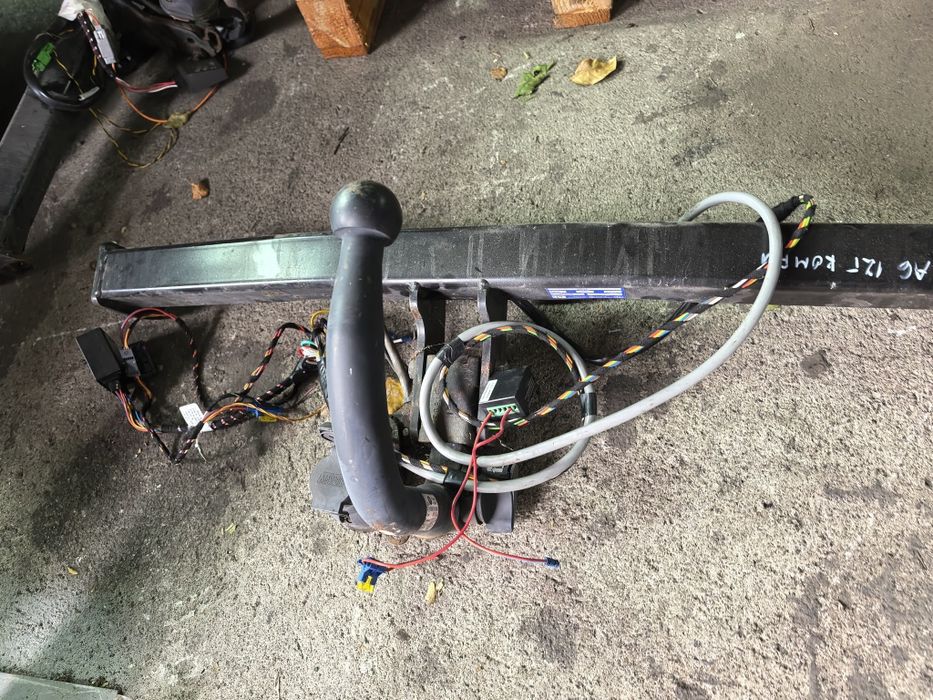 Теглич за Audi A6 C7