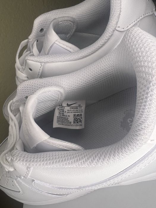 Обувки Nike air force 1, 42 номер