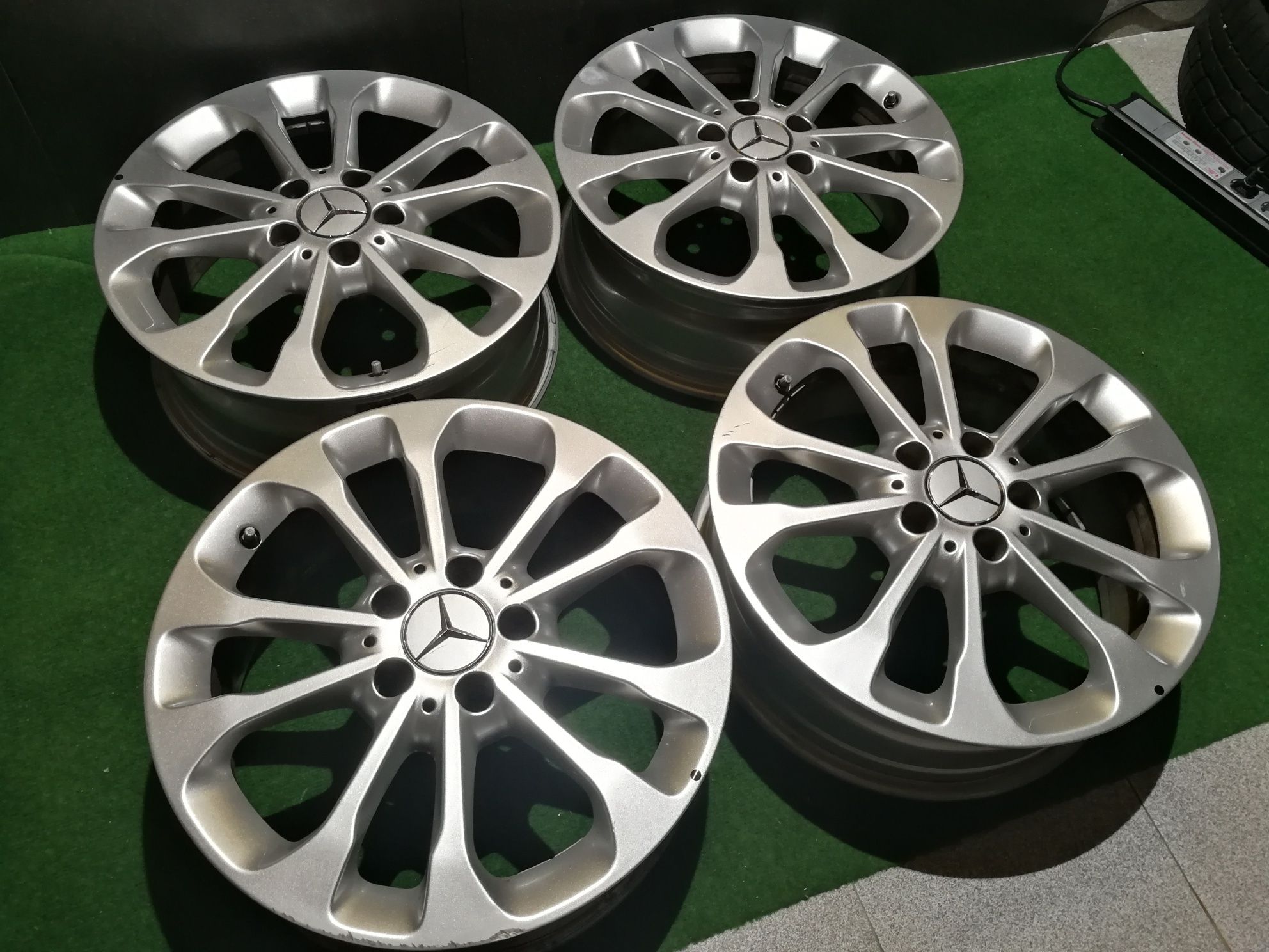 17" Mercedes A, B, C, E, CLA, GLA, GLK, Vito, Viano Оригинални джанти
