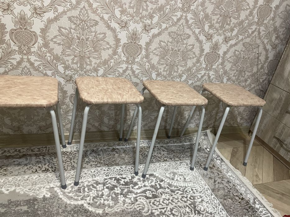 Стул кухонный 2 тыс 1 шт