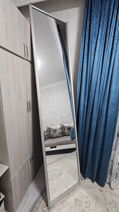 Дверь с зеркалом от шкафа купе