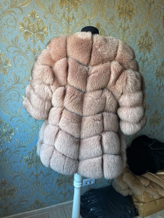 Haine/ veste din blana naturala vulpe/ chinchila