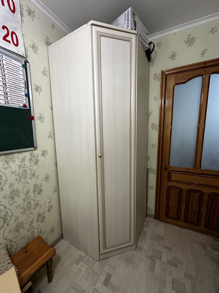 Гарнитур шкаф/комод