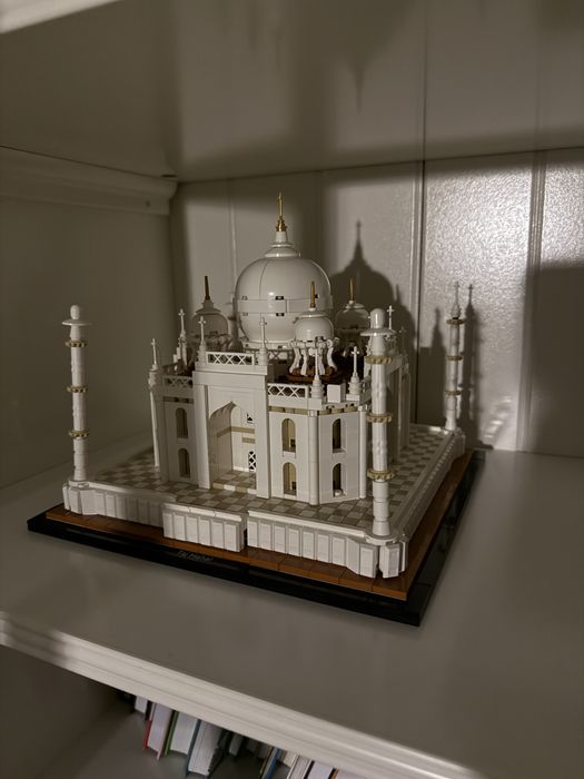 Оригинальное лего Taj Mahal