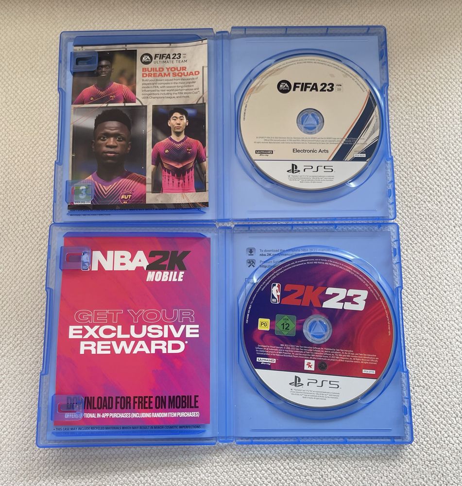Playstation 5 ( дискова версия ) + 2 контролера, игри и аксесоари