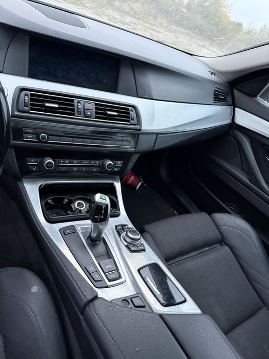 BMW 530d 258 Cp f11/ f10 2011 // X-drive automat // Avariat / Lovit /