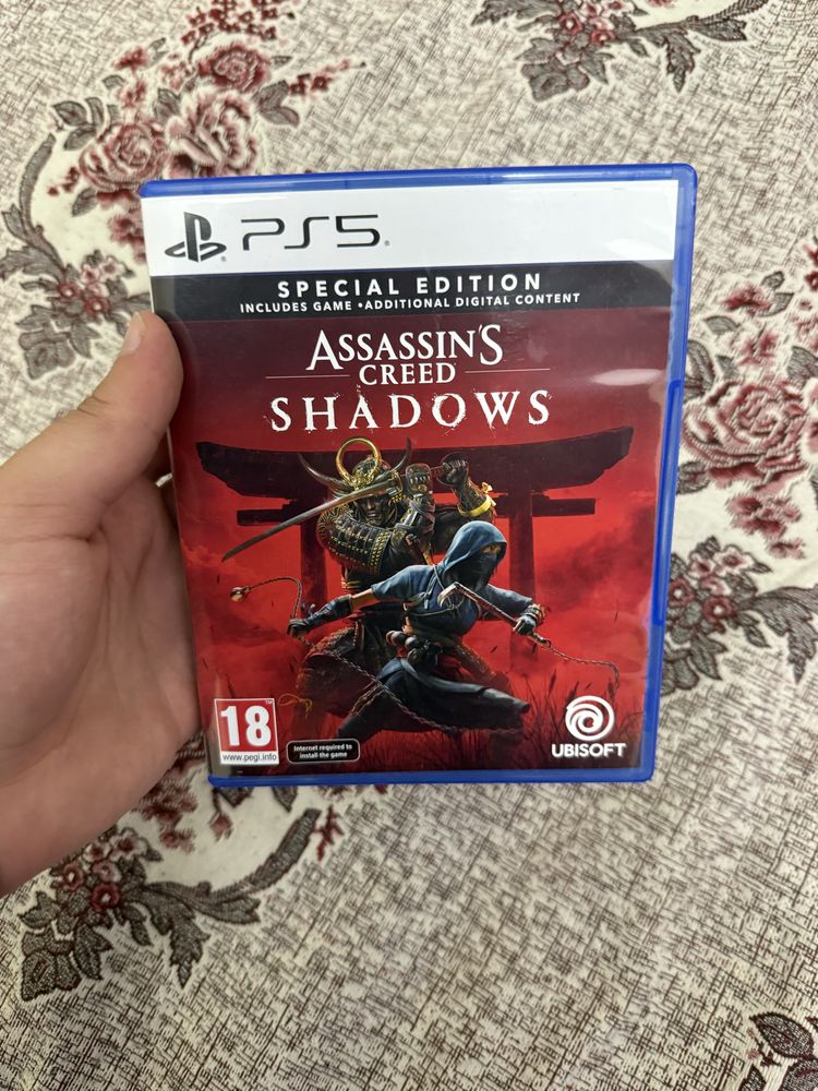 Продам игру assasins