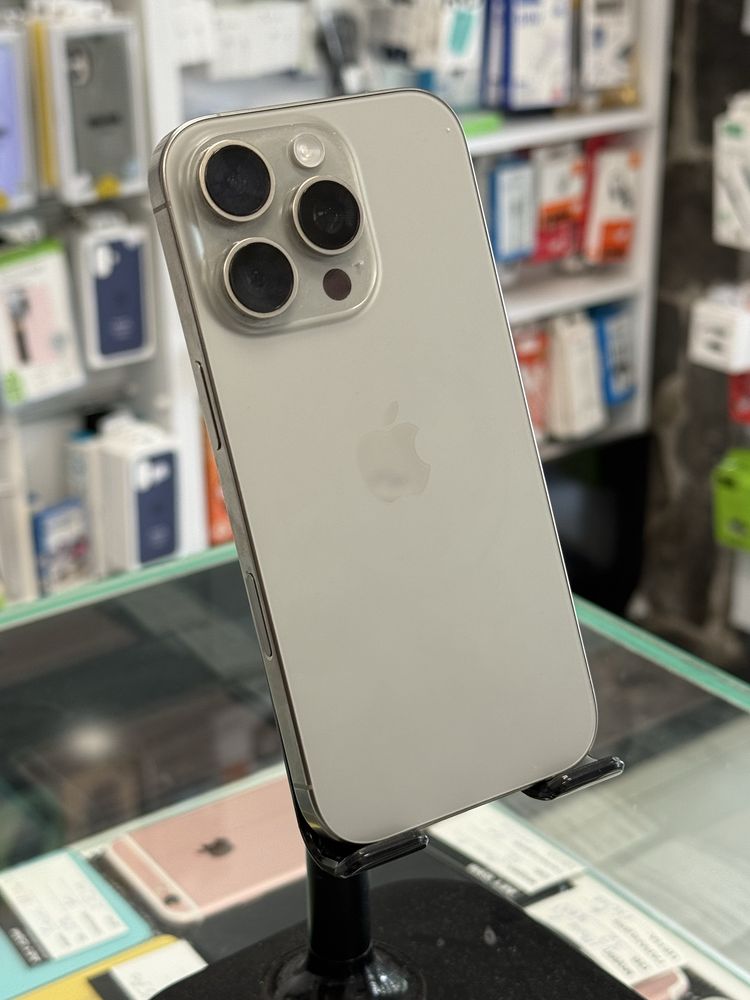 Apple iPhone 16 Pro 256GB Natural Titanium