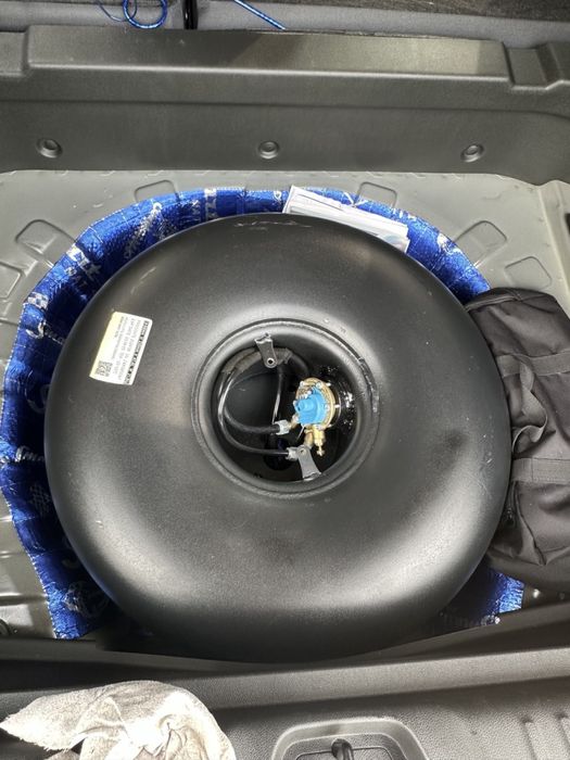 Проадется Tracker 2