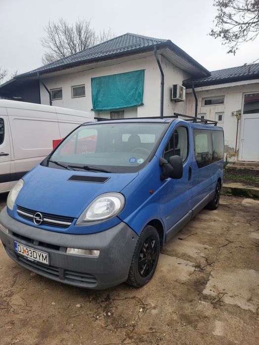 Opel vivaro 2003