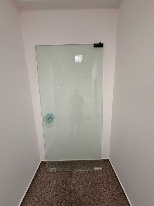 стъклена врата с дръжка 1 м/2.1 м