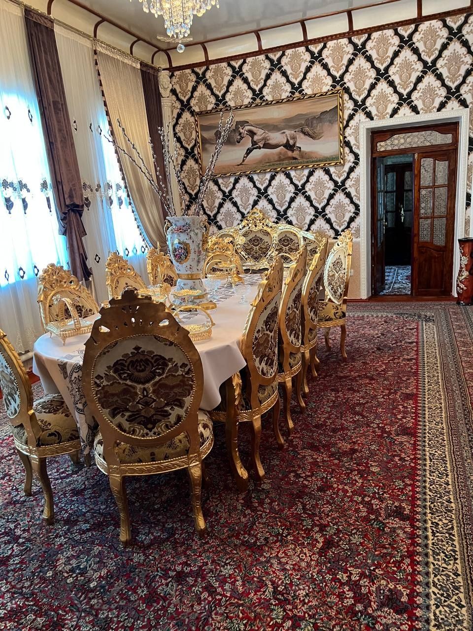 Срочно продается 2 больших кирпичных дома