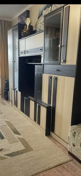 Продам стенку в гостинную