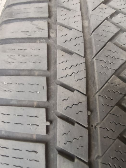 Продавадавам 2бр. гуми