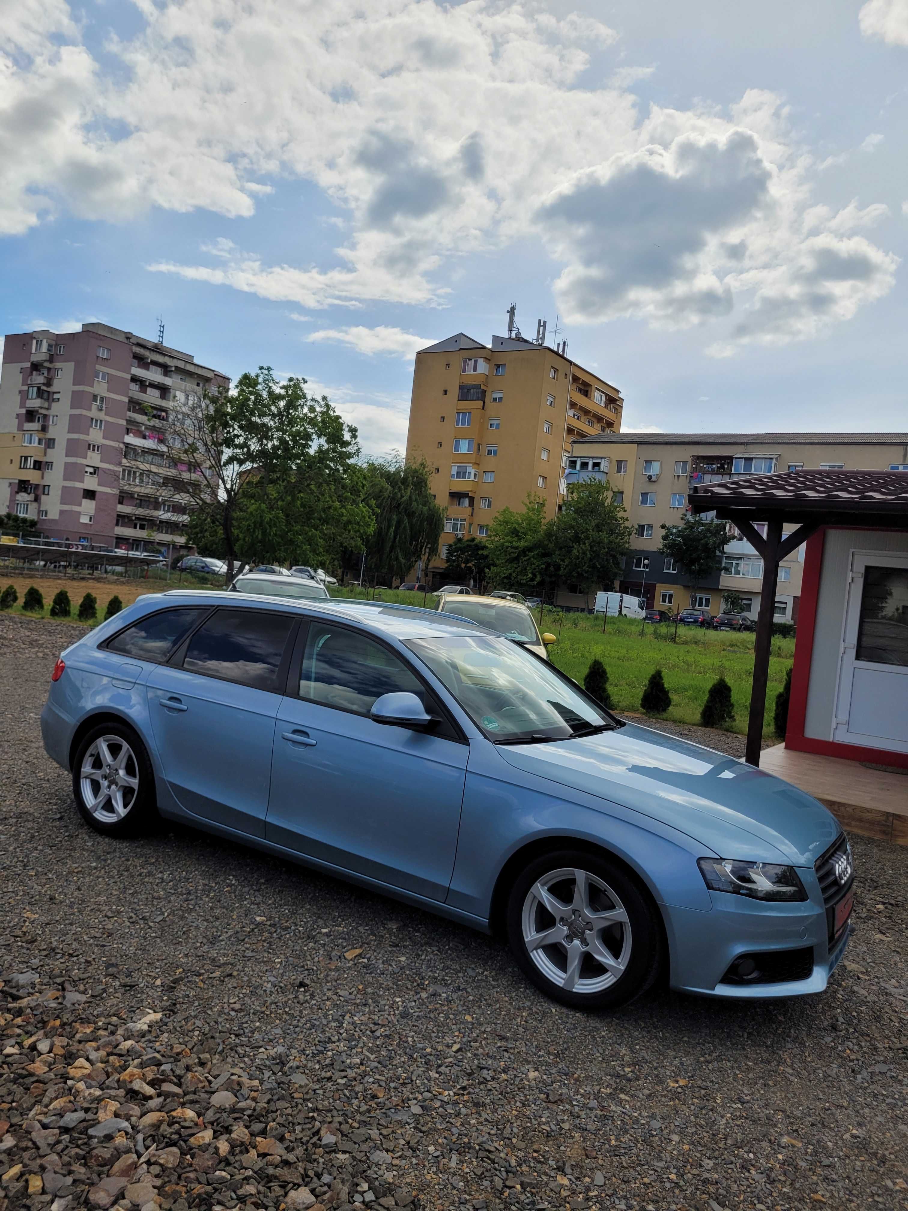 Audi A4 B8 !Garantie 12 Luni!